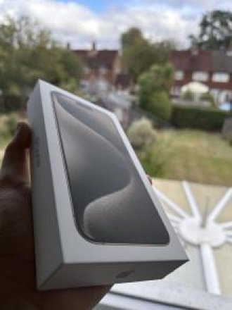 iPhone 15 Pro y 15 Pro Max y 15